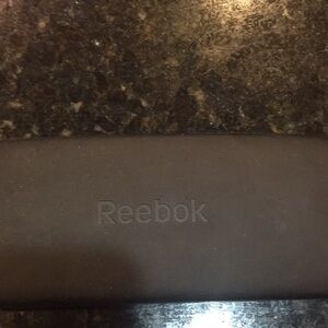Reebok sun glass box